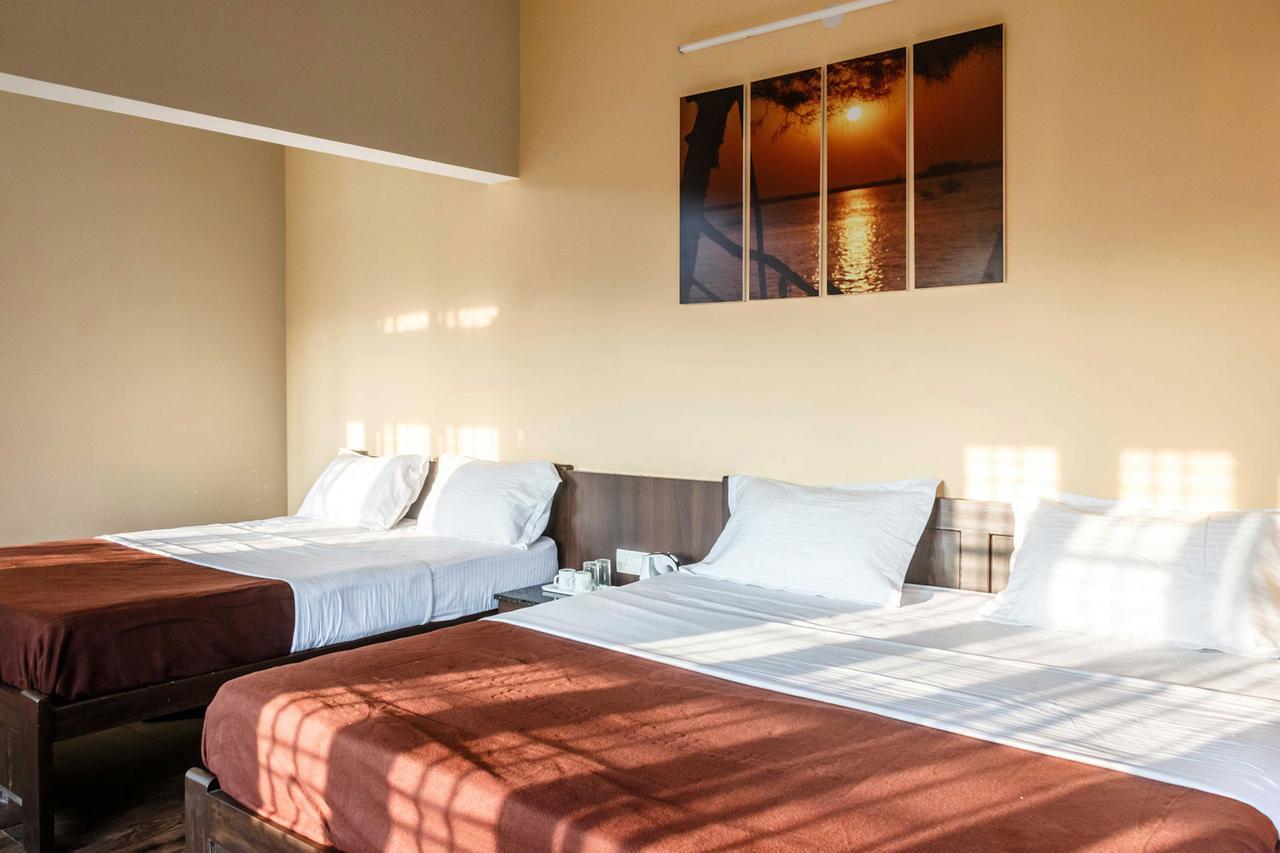 Hôtel Karkera Comforts à Madikeri Extérieur photo